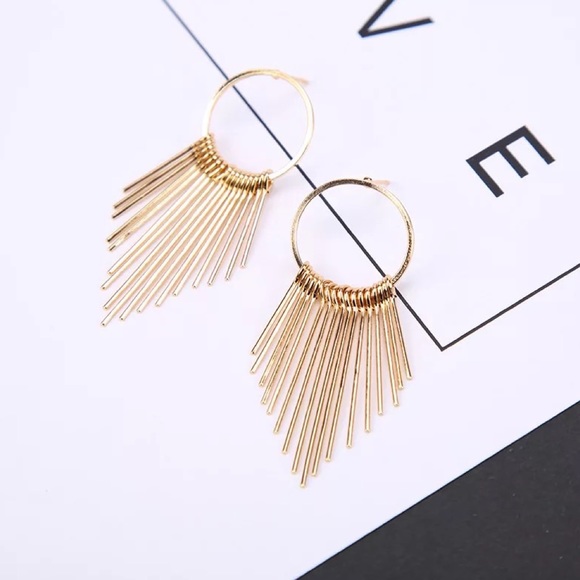 Gold Hoop Earrings Circle Ring Tassel Dangle Drop - Picture 4 of 9